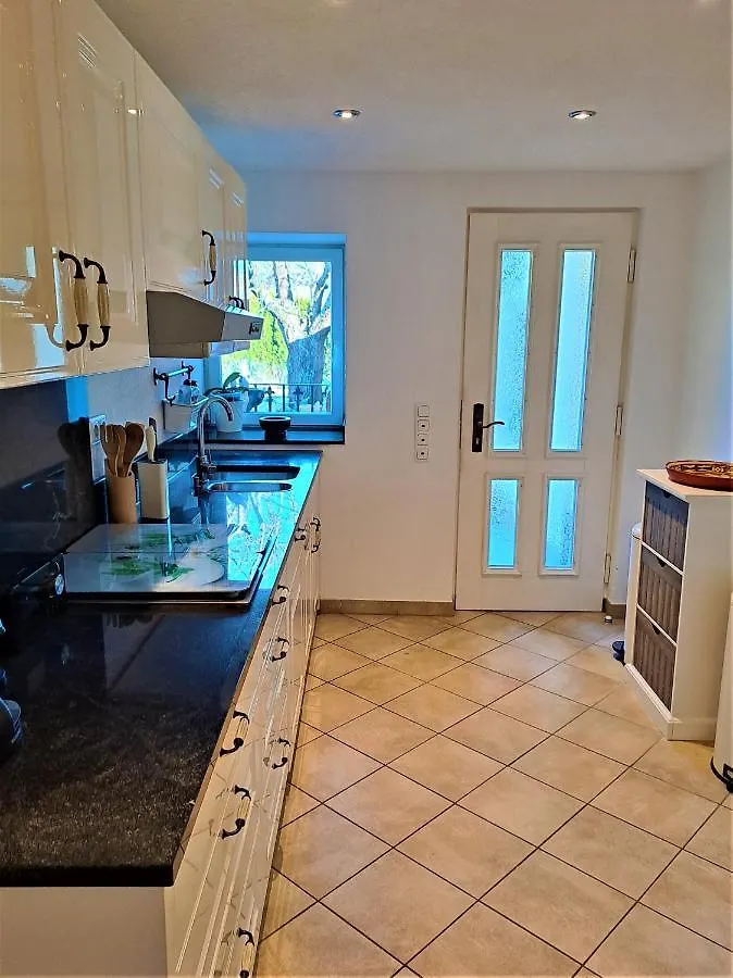 Apartamento Albertina Kleinheubach 0*,  Germany